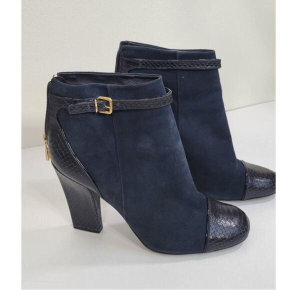 Tory Burch Heels Gracie Bootie Women's Navy Suede & Leather Shoe Size 9. - Picture 1 of 13